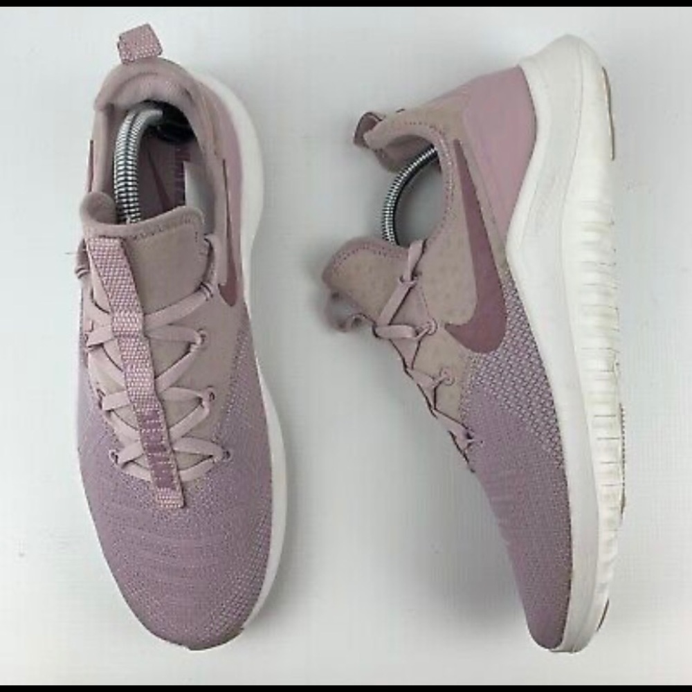 Women’s Nike Free TR 8
